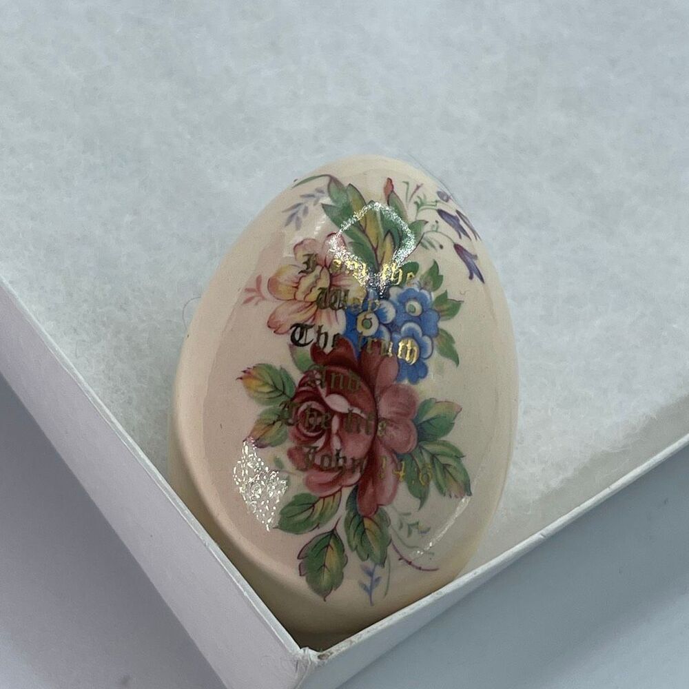 Vintage enamel floral posted “Joh 14;6’egg decor